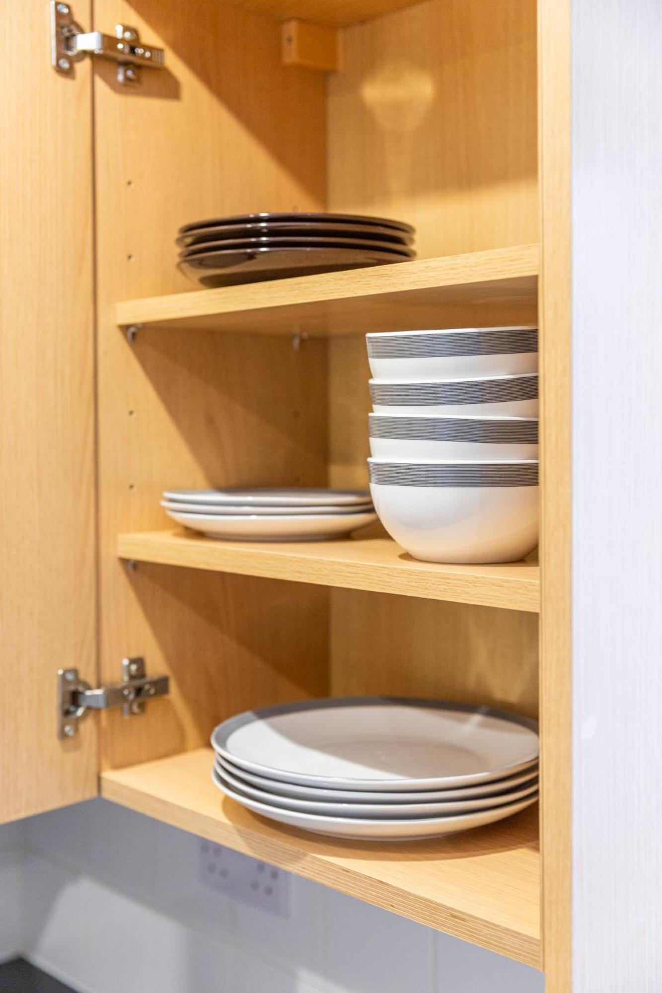 The Vogue Stay, 3 Bedrooms, 2 Bathrooms, Ideal For Jr & Oxford Hospitals, Free Carpark, Conveniently Located For Ring Road Access, 2 Miles From Oxford City Centre Easy Car & Bus Route Экстерьер фото